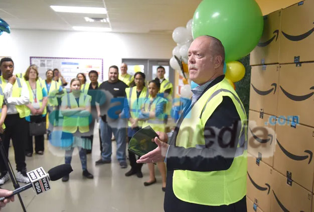 Romulus ex-Mayor Burcroff confesses in government defilement case